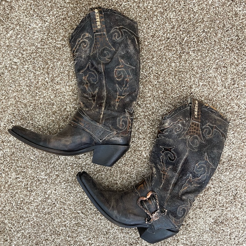 Vintage CHARRO western boots, great condition, super unique